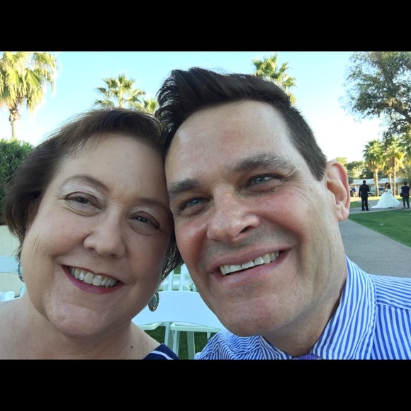 Meet your Posher, Sharon - Picture 1 of 1